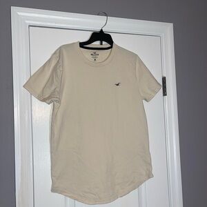 Hollister Cream Short Sleeve Tee with Scalloped Hem